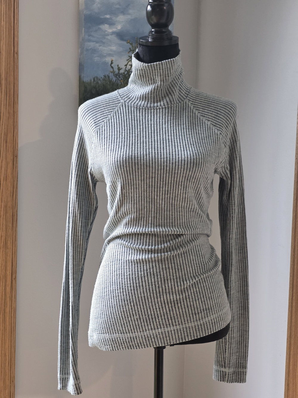 Smartwool Thermal Merino Rib Turtleneck 100% ZQ- certified Merino wool- Medium